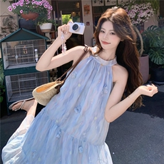 现货新款现货主推法式度假风挂脖连衣裙22161-P145-K219，女装连衣裙，网红馆