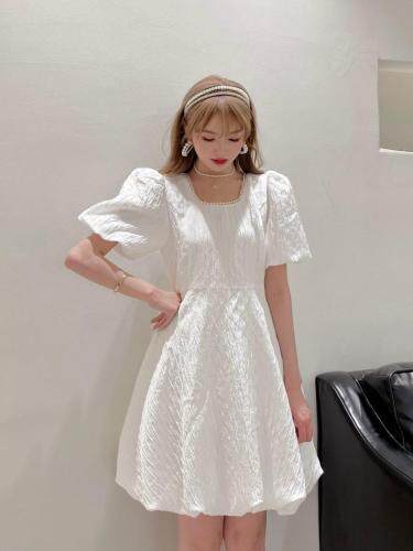 夏季新款超仙法式方领系带连衣裙气质收腰显瘦花苞公主裙，女装连衣裙，香水之恋