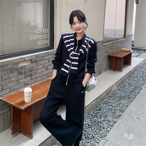 阔腿裤时尚显瘦气质休闲风时尚套装针织条纹上衣拼接显瘦气质时尚图片