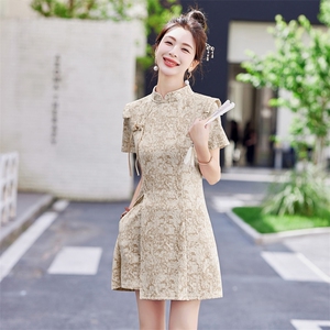 新中式连衣裙套装女2025夏装小众设计改良旗袍搭配短裤两件套图片