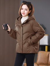 2025年冬季休闲风保暖常规羽绒服现货，女装羽绒服，婷轩阁