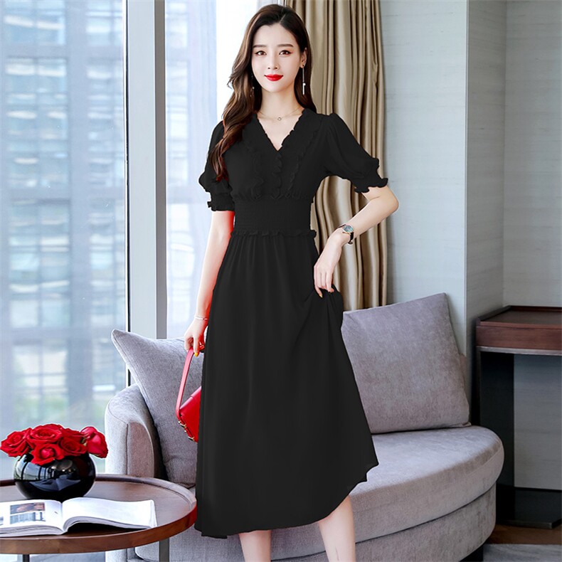 v领2022夏季新款蕾丝连衣裙休闲时尚舒适常规搭配，女装连衣裙，火爆靓佳人