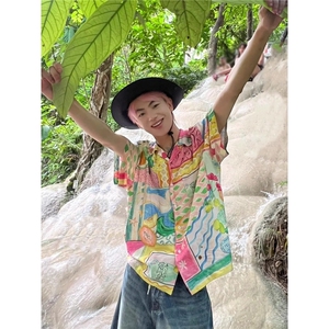 泰式慵懒度假风油画衬衫男女夏季短袖宽松休闲冰丝防晒衬衣薄外套图片