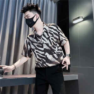 301C-CS18-P58控78痞帅潮牌薄款短袖衬衫男斑马纹社会小伙店主风图片