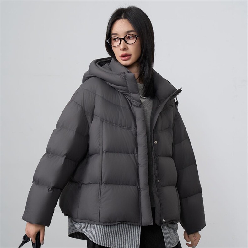 现货2025年冬季新款羽绒服女90白鸭绒,女装羽绒服,阳光伊恋