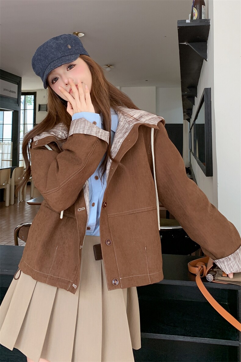 焦糖色设计款抽绳连帽短款外套女2025秋季新款慵懒高级感宽松外套,女装短外套,浪娴服饰