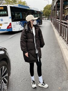 韩版中长款羽绒服图片