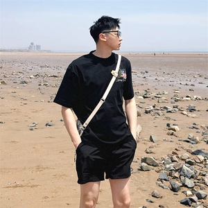 万针全刺绣工艺抖音得物高品质260克重磅纯棉双纱美式高街短袖T恤图片