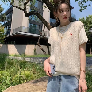 时尚女款独角兽刺绣包芯纱马甲V领针织背心吊带百搭显瘦毛衣外套图片