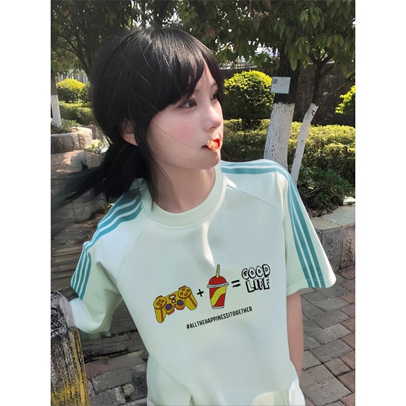 抖音得物品质二开240克宽松纯棉美式潮牌印花三条杠中性风短袖T恤,男装T恤,电商A486