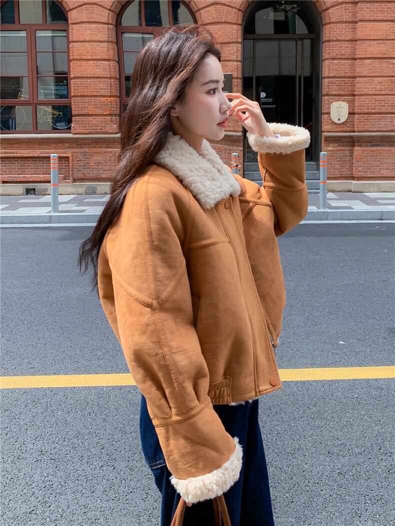 棕色高级感羊羔毛外套女冬季2025新款日系优雅时髦复古氛围感外套,女装棉衣/棉服,欣美人