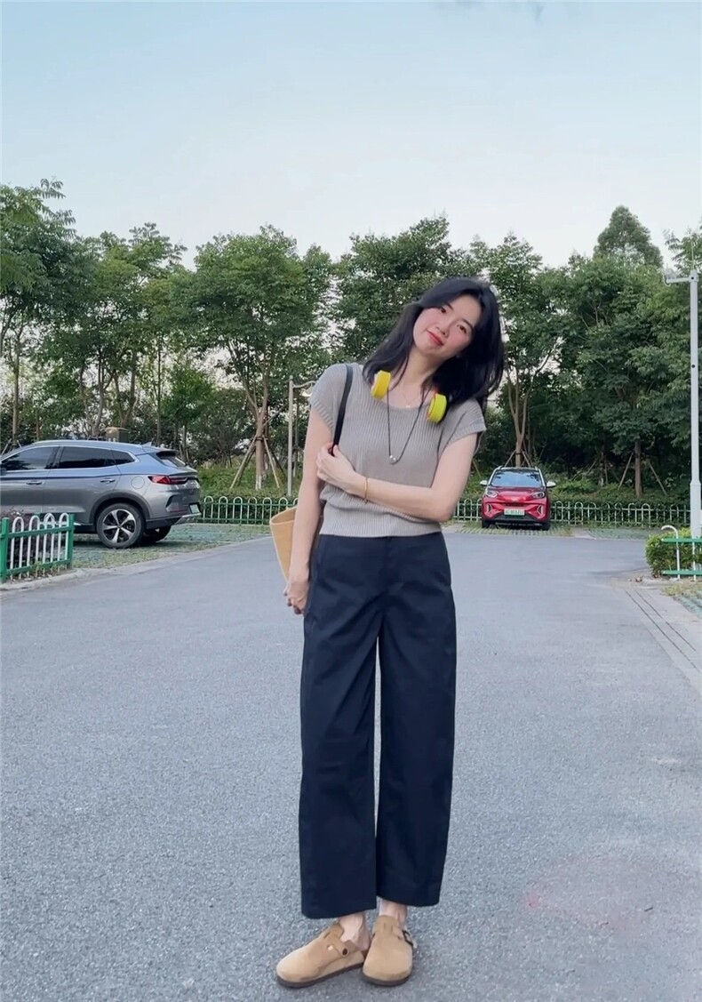 高腰显瘦九分休闲裤一抚就平高级感镰刀裤,女装休闲裤,湘姗