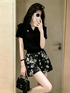 时尚气质复古提花短裤套装女夏季新款黑色减龄V领短袖两件套潮流图片