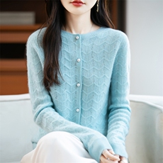 胡水蓝