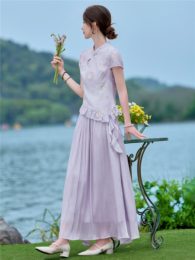 2026年夏季女高级感新中式刺绣花色套裙,女装套装/套裙,贝蕾酷儿