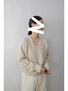 秋冬新款纯色V领套头羊毛针织衫女装宽松舒适图片