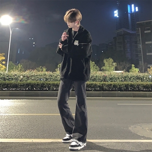 高街vibe纯色牛仔裤男款夏季修身微喇叭裤 控价68 常规55加绒65图片