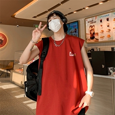 酒红色