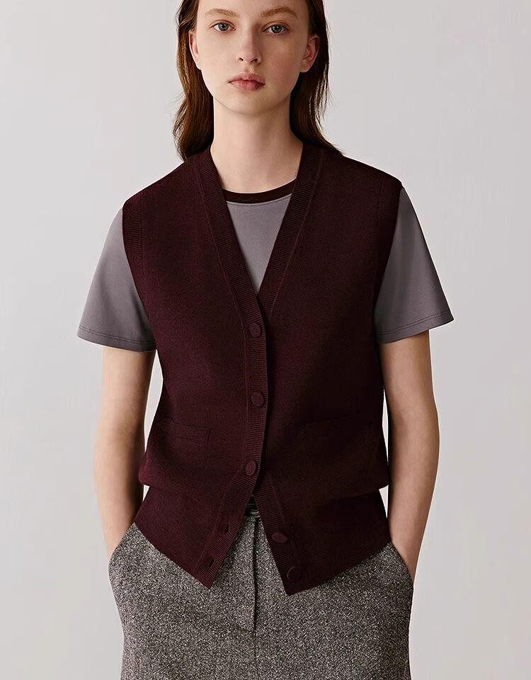 2025年秋季时尚百搭通勤简约休闲V领马甲，女装马甲，绒崒