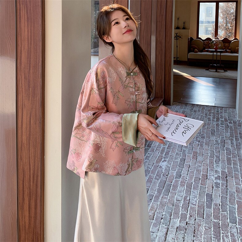 新中式国风粉色短款外套女春秋2025新款高级感超好看绝美唐装上衣图片
