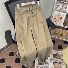 卡其色