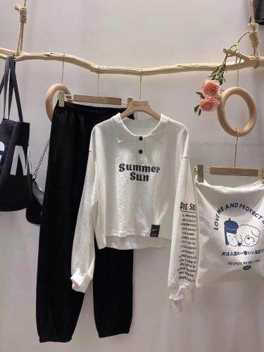 精典短款卫衣，女装卫衣/绒衫，IEC