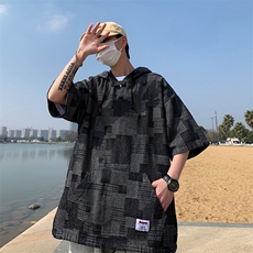 黑色