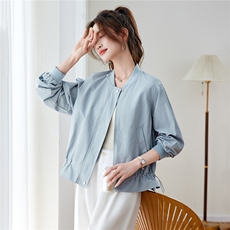 2026年春季宽松立领纯色棒球服短外套夹克开衫，女装短外套，简韵佳