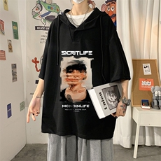 黑色