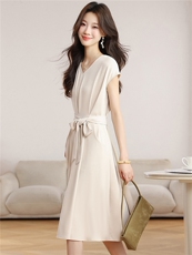 2026夏季绑带V领法式短袖高腰显瘦连衣裙女设计感赫本温柔风长裙，女装连衣裙，艾米