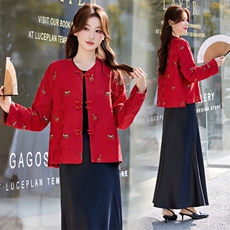 现货重工艺新款新中式春季刺绣提花设计感时尚气质减龄外套，女装短外套，韩美纤衣