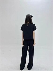 黑色极简懒人套装,女装职业装,HE
