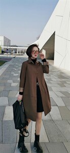 2022春季拼格休闲风衣图片