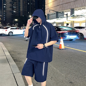 新款休闲短袖套装图片