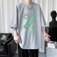 灰色