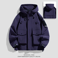 新款硬汉风户外夹克男连帽纯色上衣冲锋衣外套DSA157B-J2527-P65，男装夹克，电商A157B