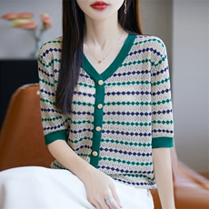 2025夏季时尚百搭天丝短袖女V领小菱格镂空拼色宽松假开衫上衣女，女装针织衫/毛衣，源达羊绒