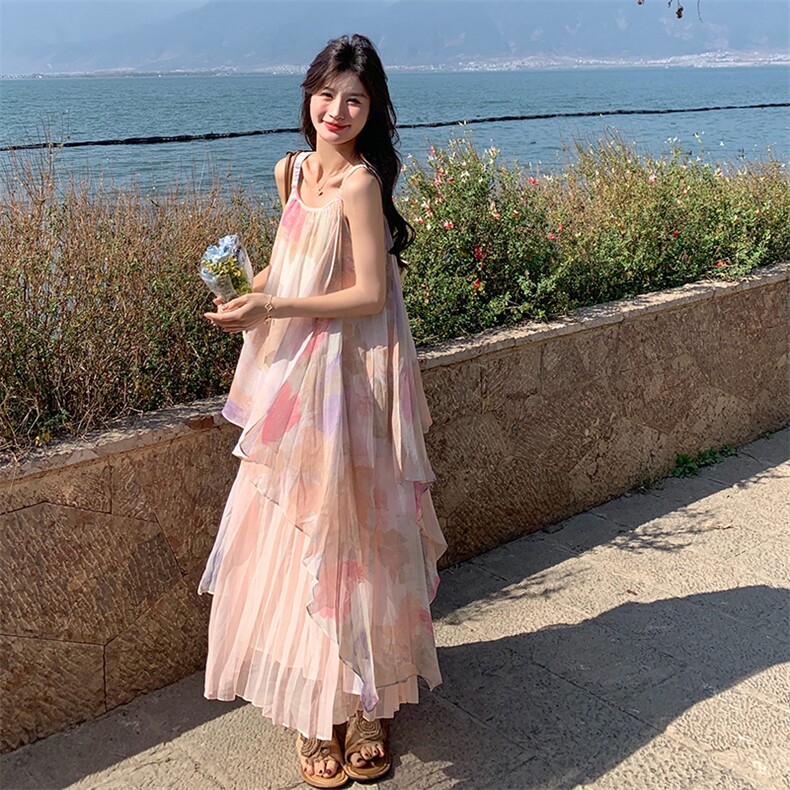 粉色法式旅游度假超仙吊带裙女2025夏季新款印花假两件初恋连衣裙,女装连衣裙,2C177