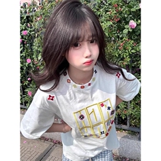 白色