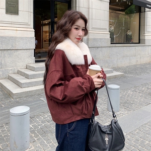 大毛领红色派克羽绒服女冬超火好看高级小众加绒加厚工装短款外套图片