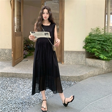 肌理感无袖黑色连衣裙女夏2025新款度假赫本风爆款背心长裙流行，女装连衣裙，2C273