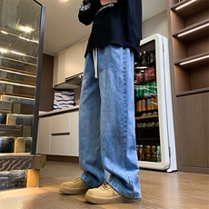 蓝色