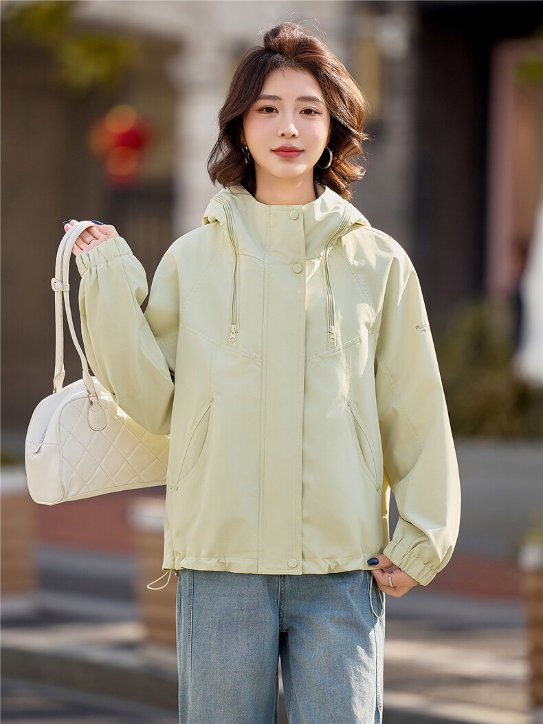 小个子短外套女2026年春季女士户外防风冲锋衣连帽拉链,女装短外套,悦祺