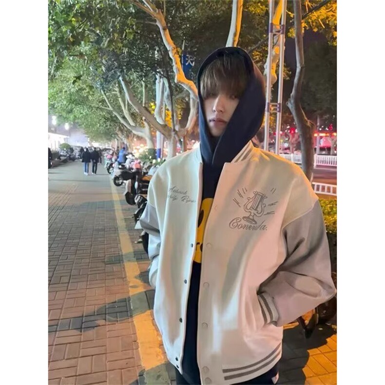 W10599-P75 网图现货 美式高街重磅刺绣毛呢棒球服外套PU皮拼接图片