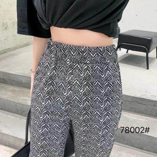 微喇，女装，千百莲