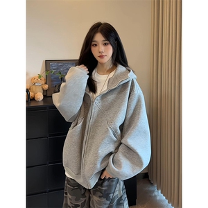 抖音得物高品质 26春装美式高街铆钉杜宾犬耳朵开衫卫衣外套W125图片