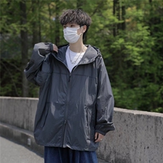 深灰色