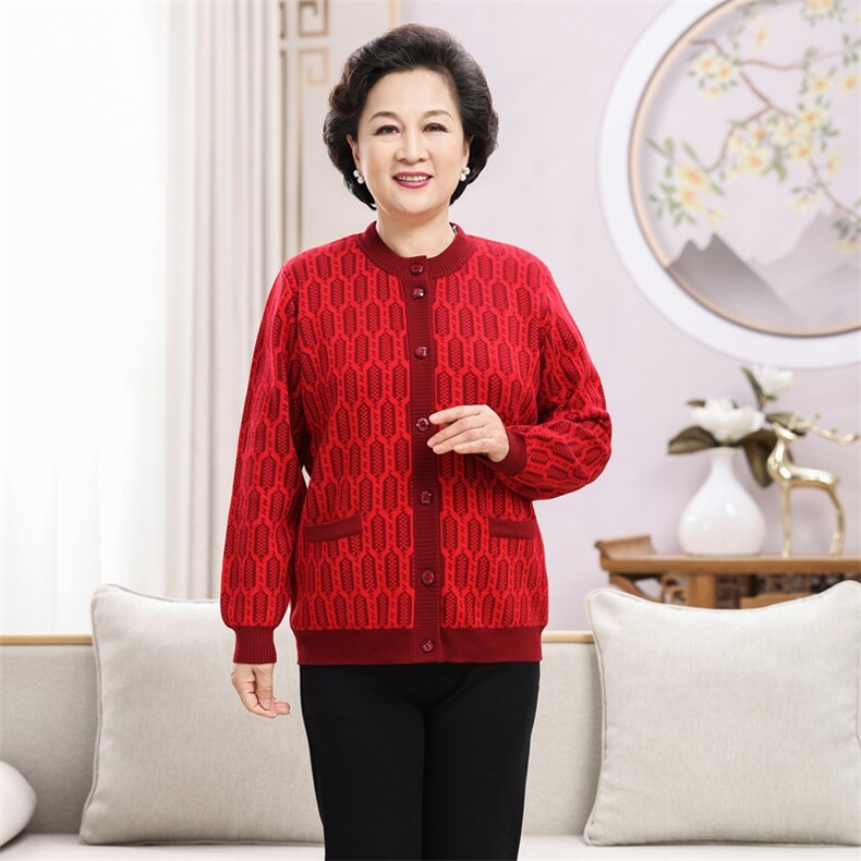 优雅中老年女士羊毛外套红色花纹保暖舒适妈妈装，女装中老年女装，思涛羊绒