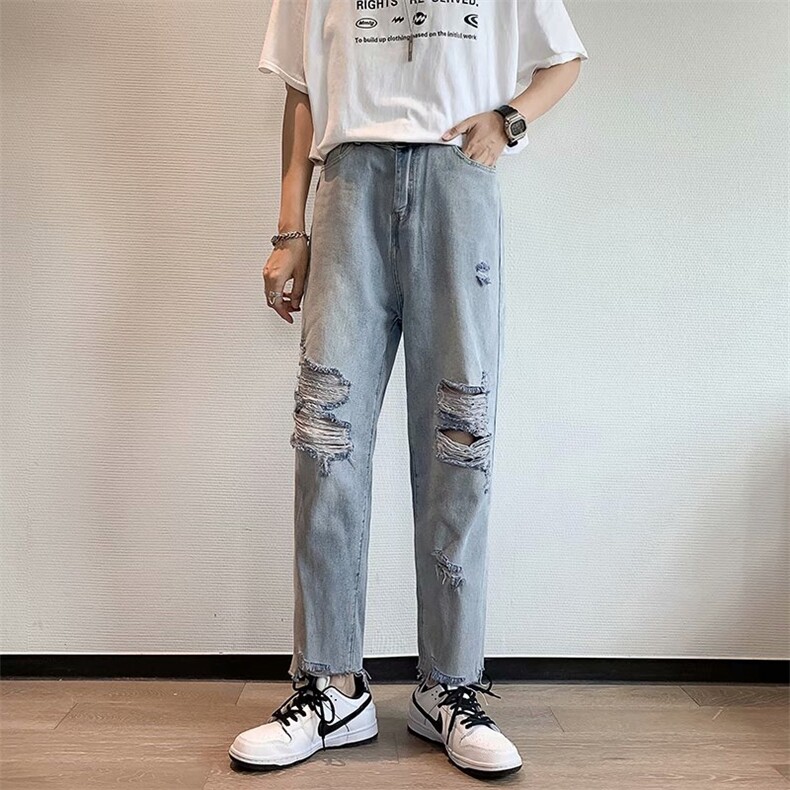 蓝色