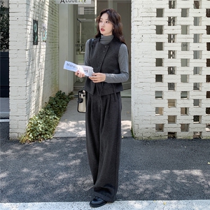 灰色韩系毛呢马甲阔腿裤打底衫三件套女秋冬2025新款chic气质套装图片